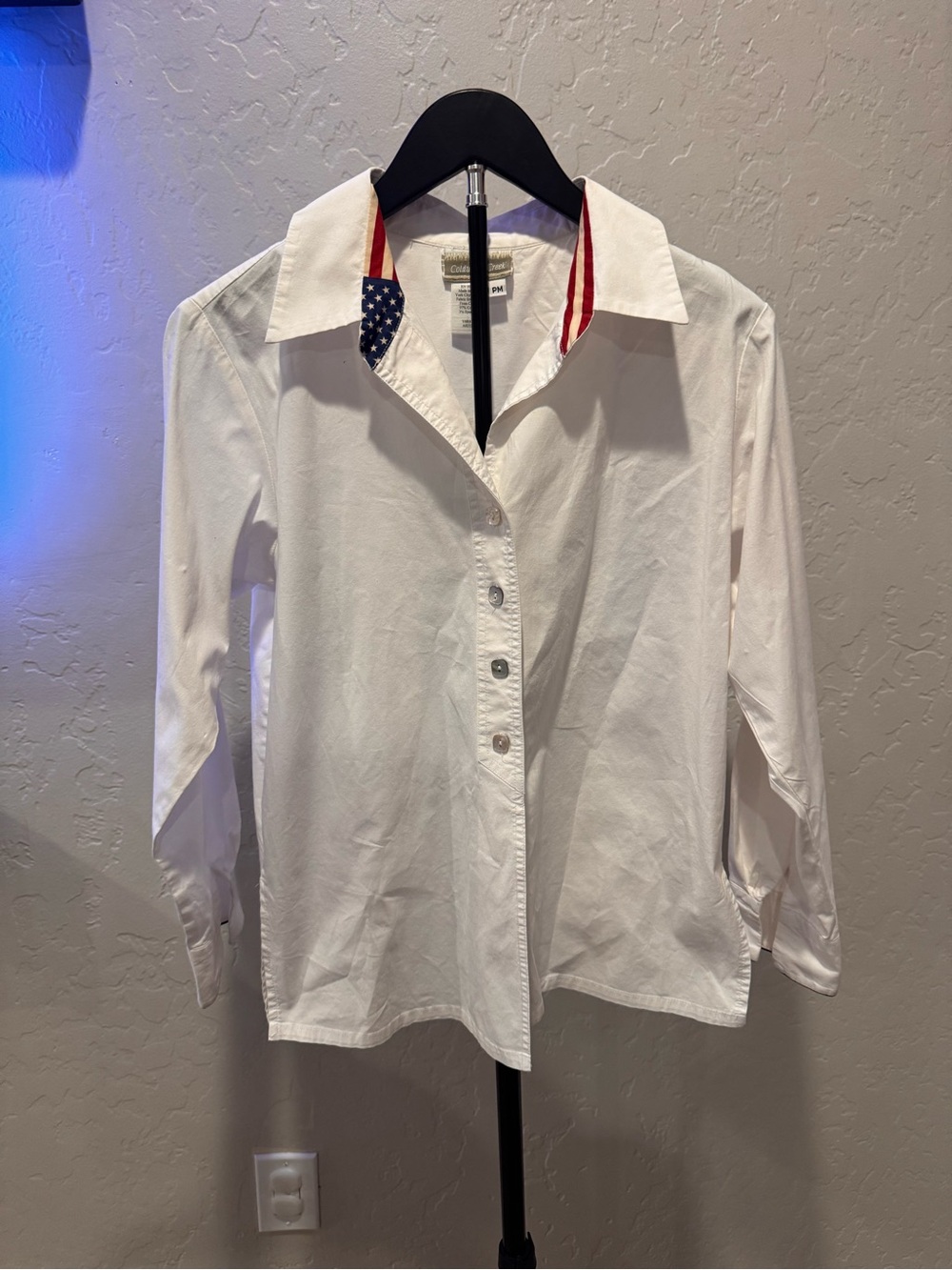 Coldwater Creek White Button Front Shirt with American Flag Pattern